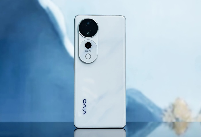 Vivo V40 Pro