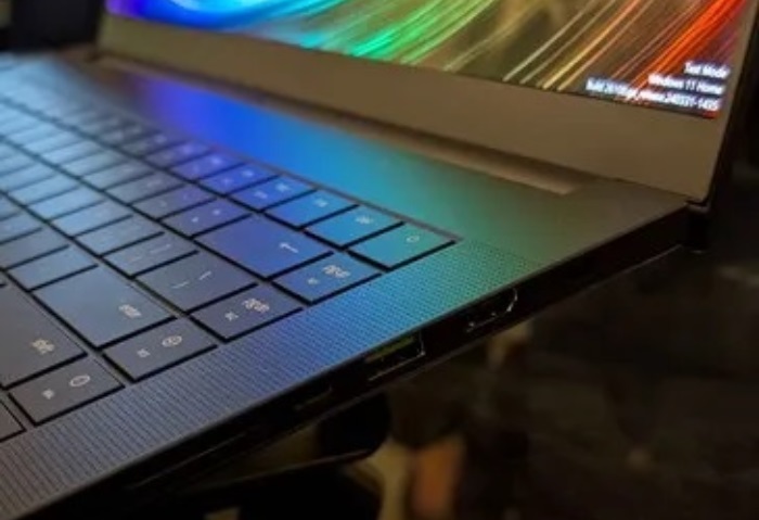 جهاز Razer Blade 16 