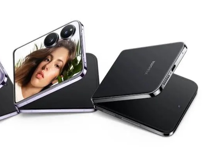 Xiaomi Mix Flip 2