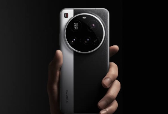 هاتف 17 ألترا هاتف 17 ألترا