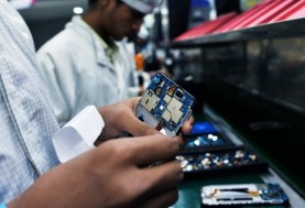 تصنيع الهواتف الذكية