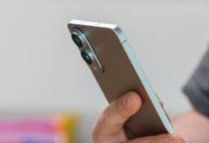 سامسونج تُلغي إطلاق Galaxy S26 Edge بعد ضعف مبيعات الجيل السابق سامسونج تُلغي إطلاق Galaxy S26 Edge بعد ضعف مبيعات الجيل السابق