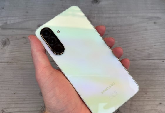 Samsung Galaxy A37