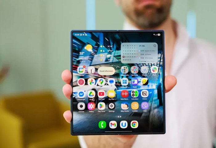 Galaxy Z Fold 8 