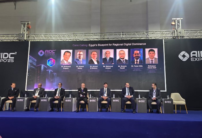  جلسة نقاشية