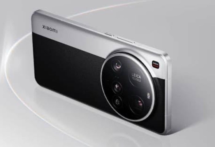 Xiaomi 15 Ultra.. شاشة عملاقة وتصوير احترافي Xiaomi 15 Ultra.. شاشة عملاقة وتصوير احترافي