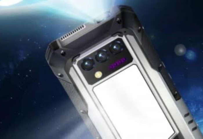 Oukitel WP100 Titan.. أداء قوي وبطارية ضخمة