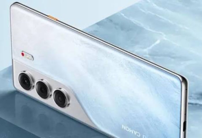 Tecno Spark 40 Pro+.. تصميم عصري وأداء متوازن