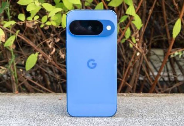 Google Pixel 10.. ذكاء اصطناعي وكاميرا متطورة في تصميم مدمج