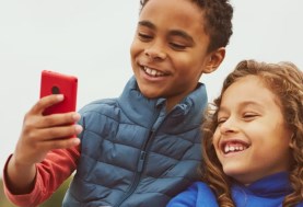 هاتف XploraOne من HMD