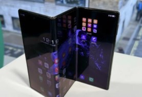 هاتف Samsung Galaxy Z Tri Fold