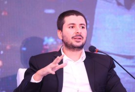 محمود إبراهيم يكشف أسرار نجاح هومزمارت في الأسواق المحلية والخارجية خلال قمة "حلول الأعمال المصرية 2025"