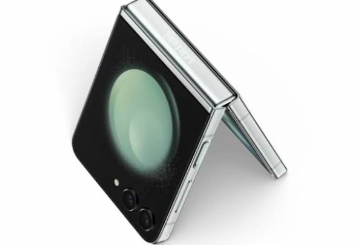 Samsung Galaxy Z Flip 5.. أناقة قابلة للطي وسلاسة الاستخدام
