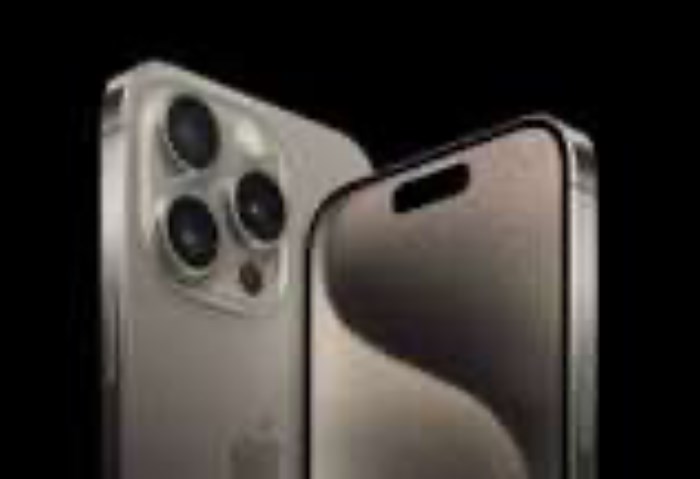 iPhone 15 Pro Max.. أقوى آيفون بتصميم تيتانيوم وأداء غير مسبوق