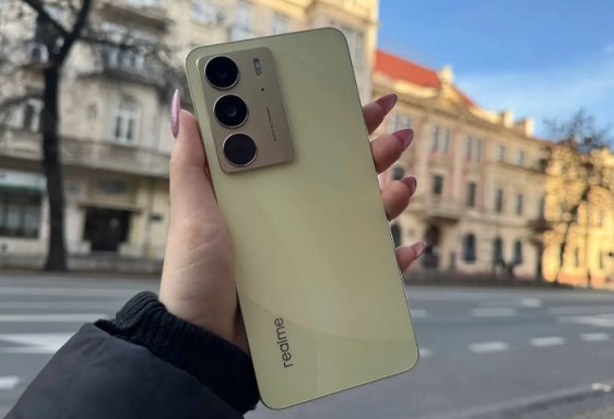 Realme C75