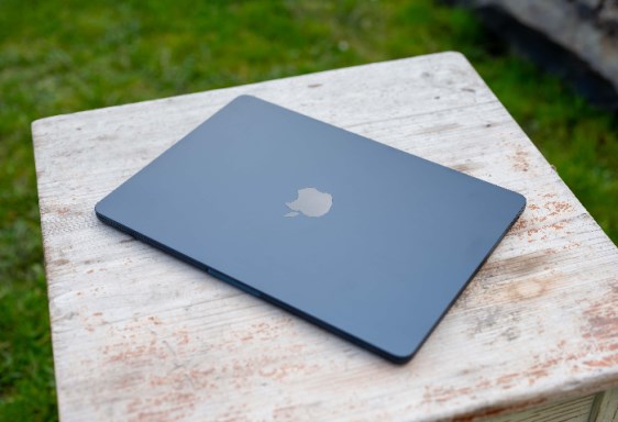 MacBook Air M4