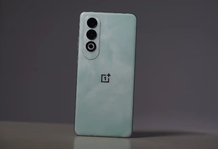 OnePlus Nord CE5 OnePlus Nord CE5