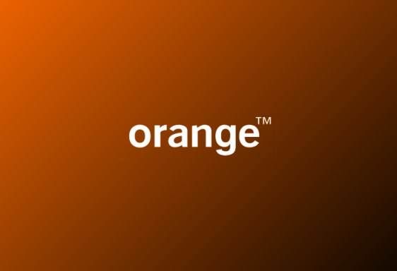 انتهاك الخصوصية يكلّف «أورانج مصر» 10 ملايين جنيه..ما القصة؟