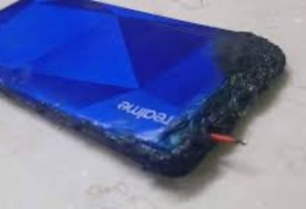 القصة الكاملة بشأن انفجار هاتف Realme 12 في الشرقية