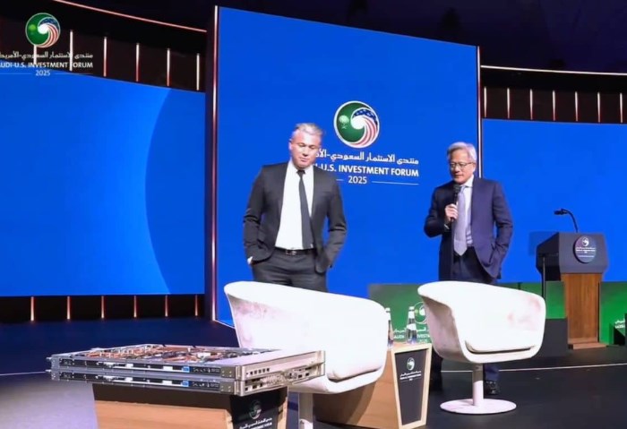 إنفيديا وAMD إنفيديا وAMD