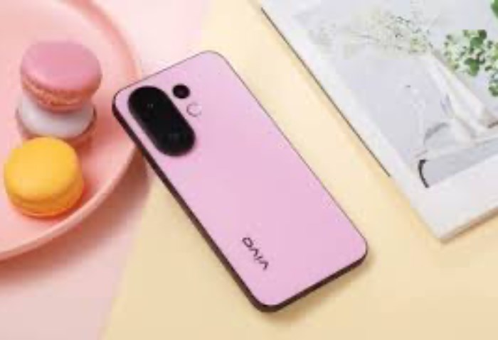 هاتف Vivo S30.. شاشة OLED وبطارية قوية هاتف Vivo S30.. شاشة OLED وبطارية قوية