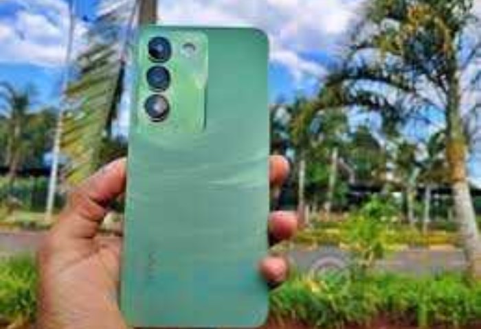 Vivo V30 Lite: بشاشة AMOLED وكاميرا أمامية 50 ميجا بكسل Vivo V30 Lite: بشاشة AMOLED وكاميرا أمامية 50 ميجا بكسل