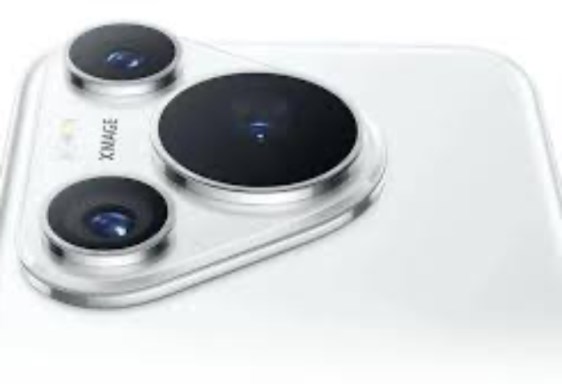 هاتف Huawei Pura 70 Pro.. شاشة مذهلة وكاميرا احترافية