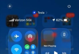 تصميم Liquid Glass في iOS 26
