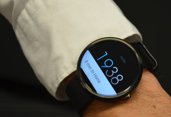 ساعة Moto 360