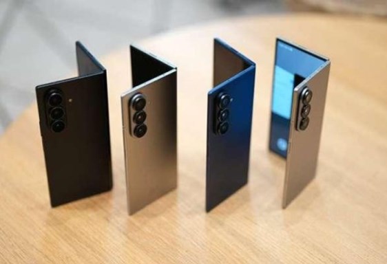 هاتف Galaxy Z Fold7