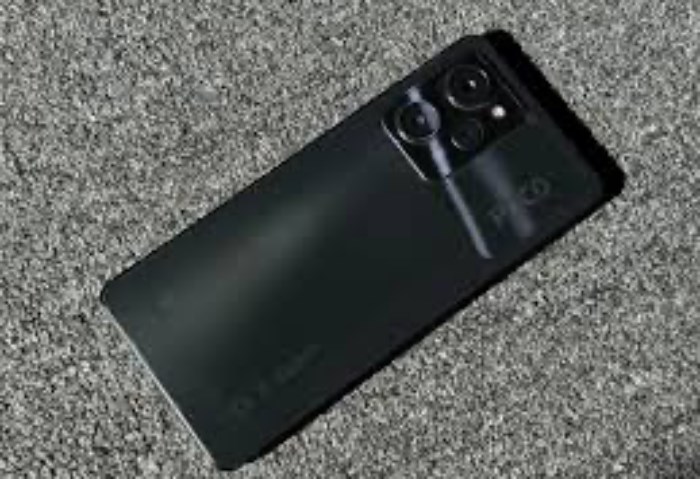 هاتف Poco X5 Pro.. أداء قوي وسعر مناسب هاتف Poco X5 Pro.. أداء قوي وسعر مناسب