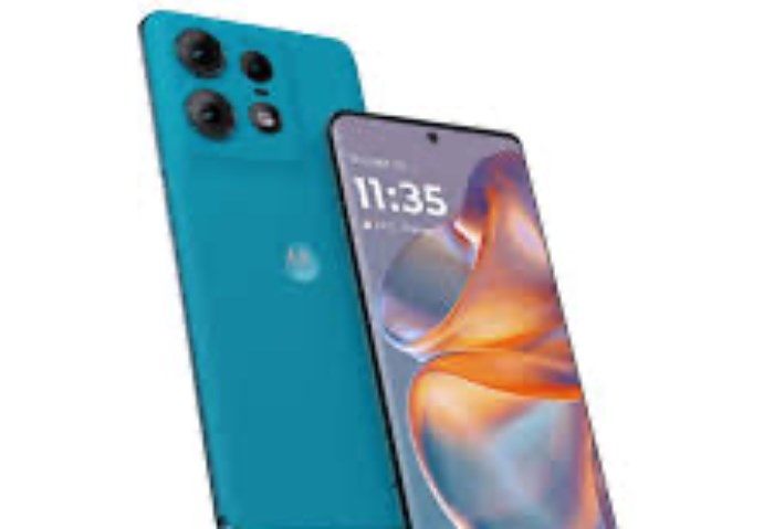 Moto Edge 50 Pro.. هاتف أنيق وأداء قوي