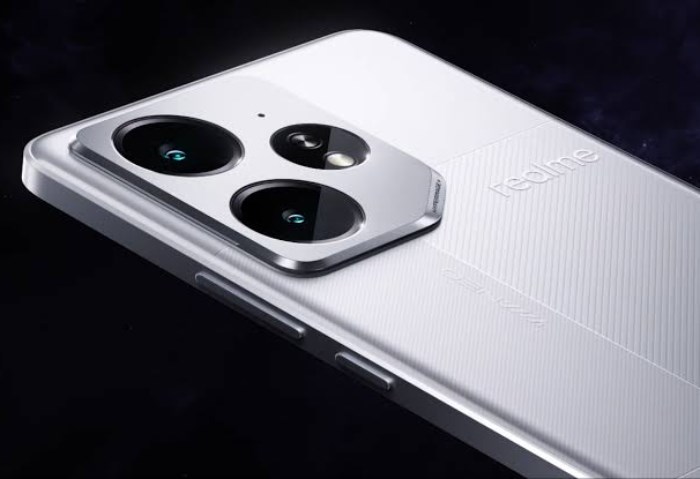 Realme GT Neo 7.. هاتف ألعاب سريع بشاشة استثنائية Realme GT Neo 7.. هاتف ألعاب سريع بشاشة استثنائية