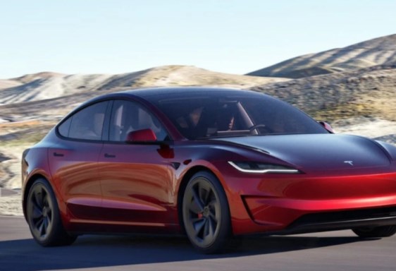 سيارات تسلا