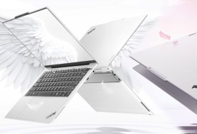 حاسب ThinkPad X9 Aura Edition باللون الأبيض الأنيق