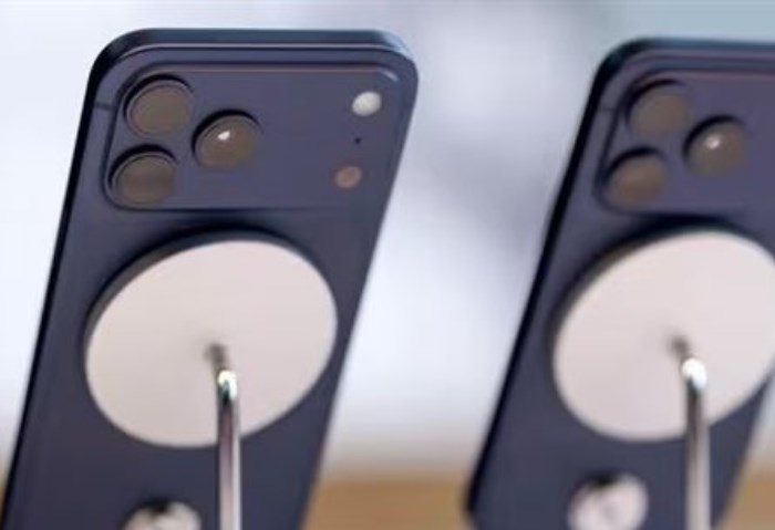 iPhone 17 iPhone 17