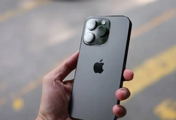 ايفون 17