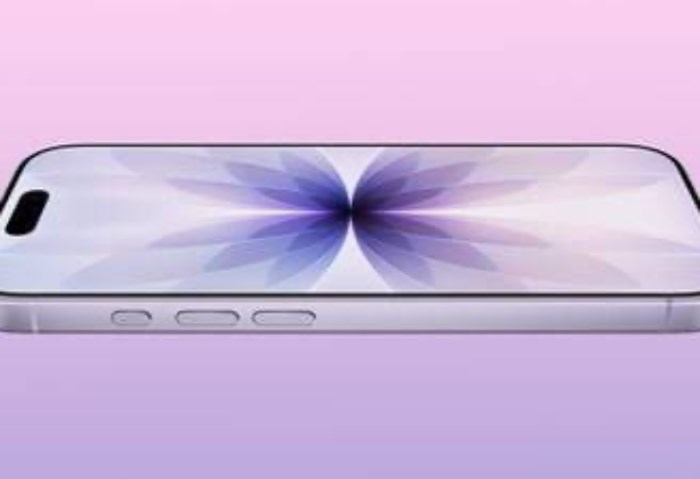 iPhone 17.. ثورة تقنية بتصميم وأداء استثنائي iPhone 17.. ثورة تقنية بتصميم وأداء استثنائي