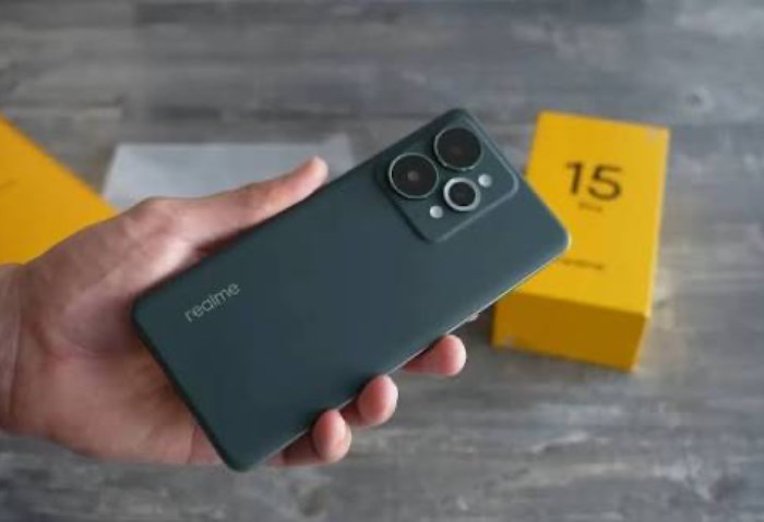 Realme 15 Pro.. نقلة جديدة في هواتف الفئة المتوسطة