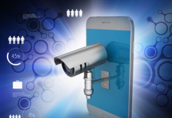 موبايلك بيتجسس عليك