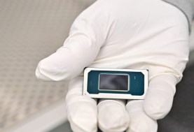  جهاز ExpertBook Ultra