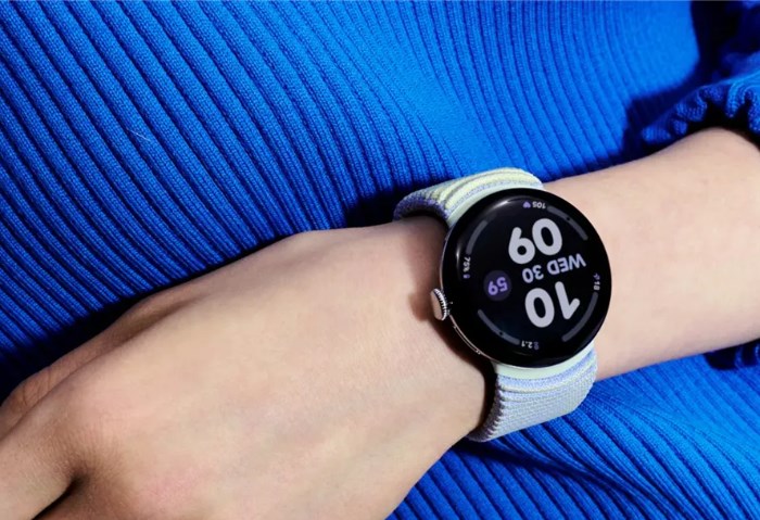 ساعات بيكسل ووتش