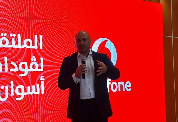 أيمن السعدني