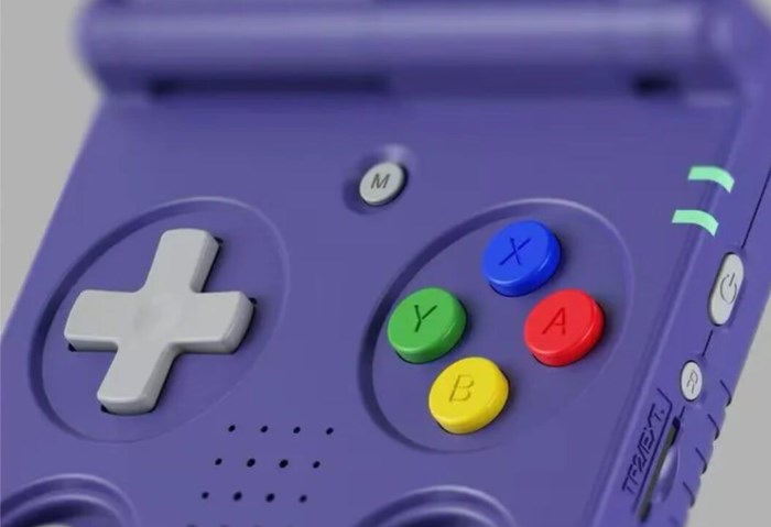 جهاز الألعاب القابل للطي