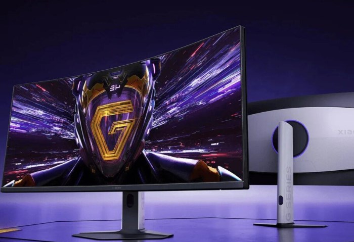 شاشة ألعاب منحنية