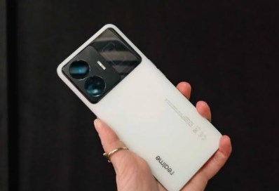 realme GT 3