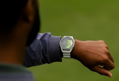 S72 golf smartwatch