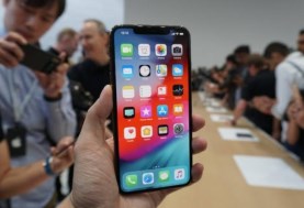 iPhone XS