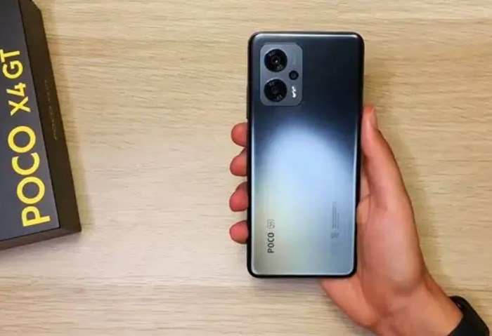 POCO X4 GT