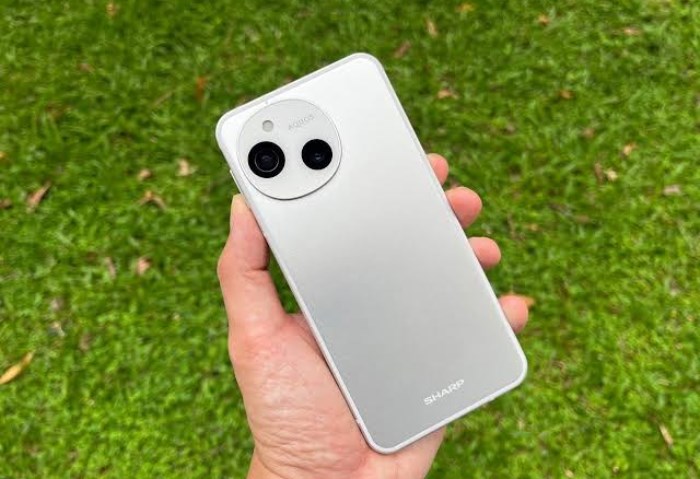 Sharp AQUOS sense9